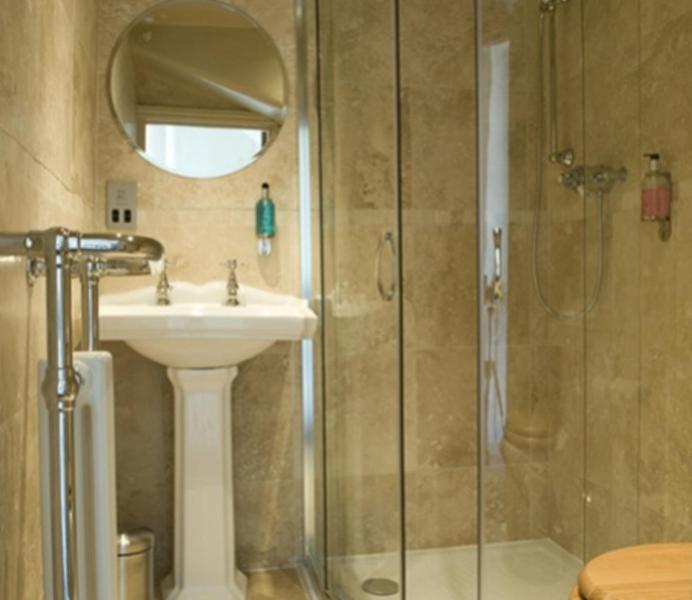 Cathedral View Guest House Lincoln Habitación foto